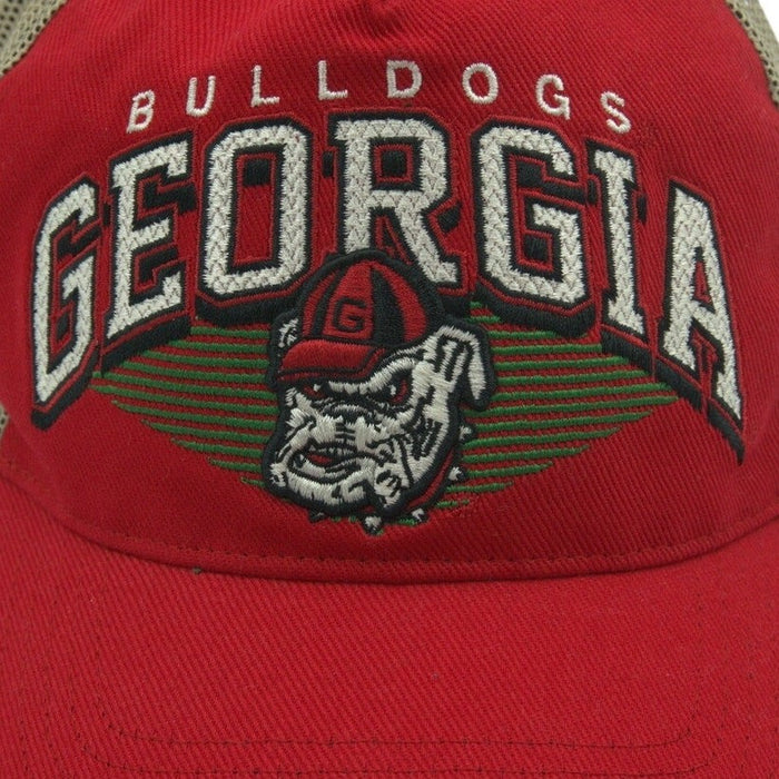 ’47 Brand Georgia Bulldogs trucker hat in red and khaki with mesh back and embroidered team logo on front.