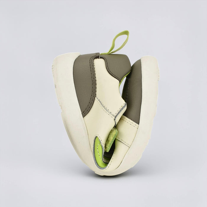 Kids Grey Lime Barefoot Trainer - flexed