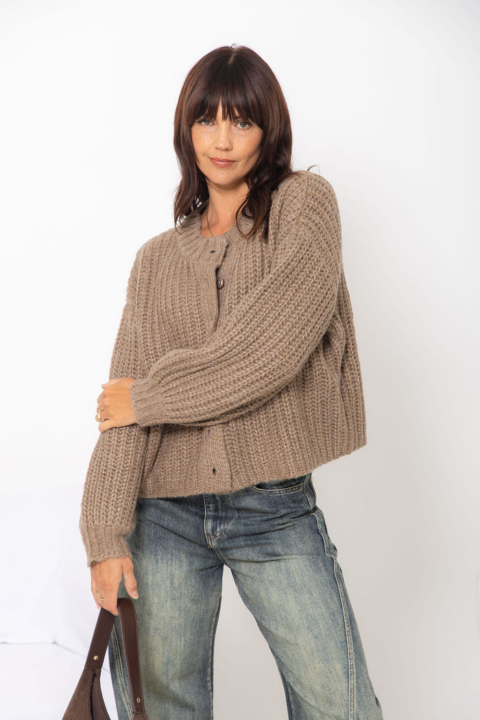 Amari Chunky Knit Cardigan - Taupe