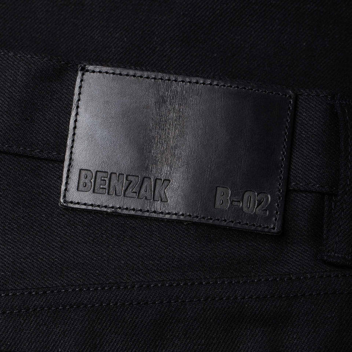 B-02 REGULAR STRAIGHT 13 oz. black slub selvedge