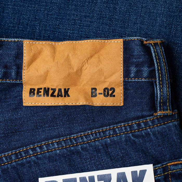 B-02 REGULAR STRAIGHT 13.5 oz. stonewashed selvedge