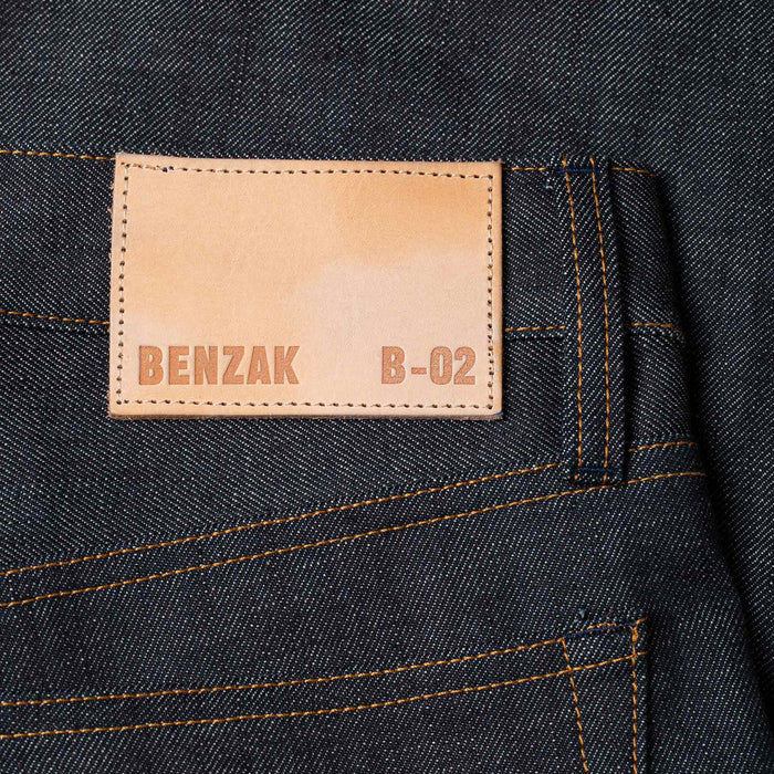 B-02 REGULAR STRAIGHT 14 oz. green cast selvedge