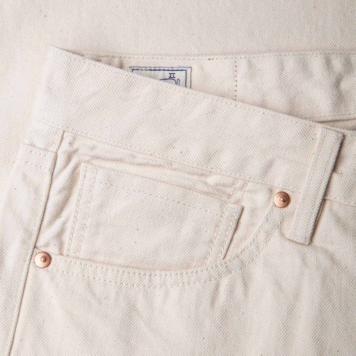 B-04 RELAXED TAPERED 14 oz. selvedge colour denim / ecru