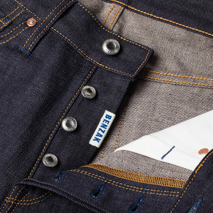 B-07 RELAXED STRAIGHT 13 oz. brown cotton selvedge
