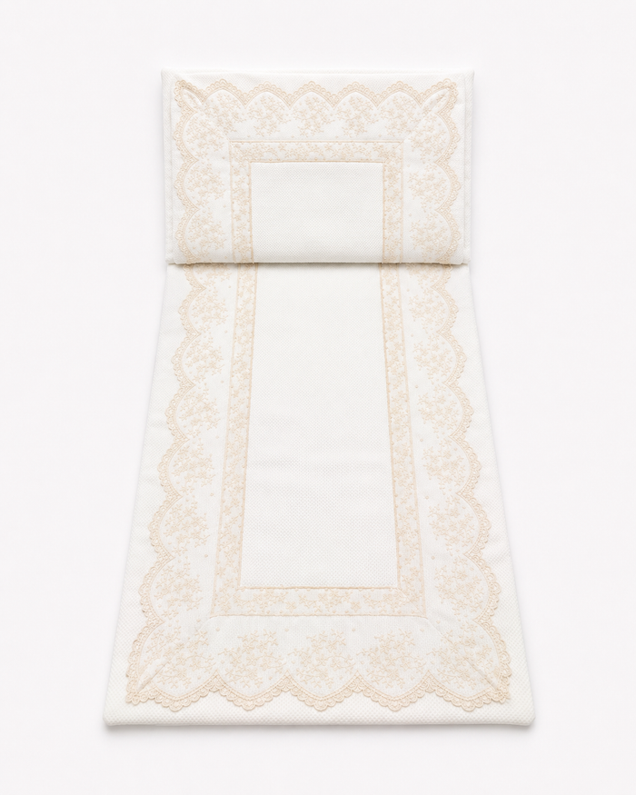 Bassinet Cover 'Puntilla Picos'- Pillow and Liner