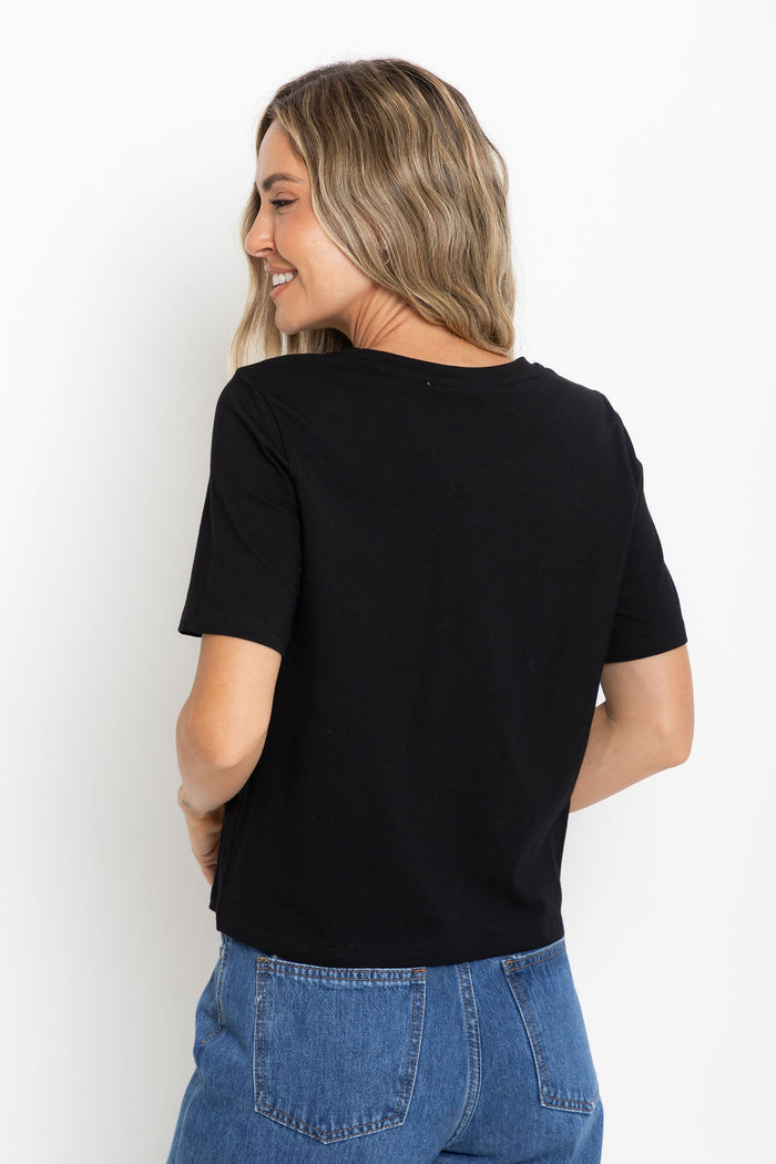 Baylee Basic Tee - Black - The Self Styler
