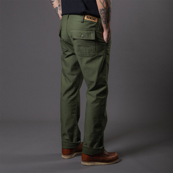 BP-07 LOOSE FATIGUE PANTS 10 oz. olive drab military twill