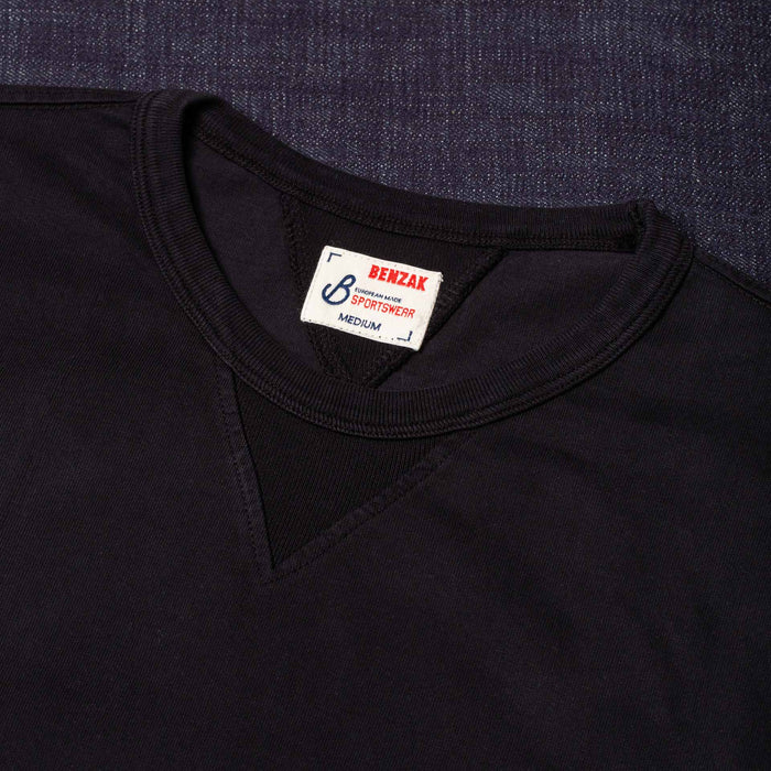 BT-06 GUSSET TEE black extra heavy jersey