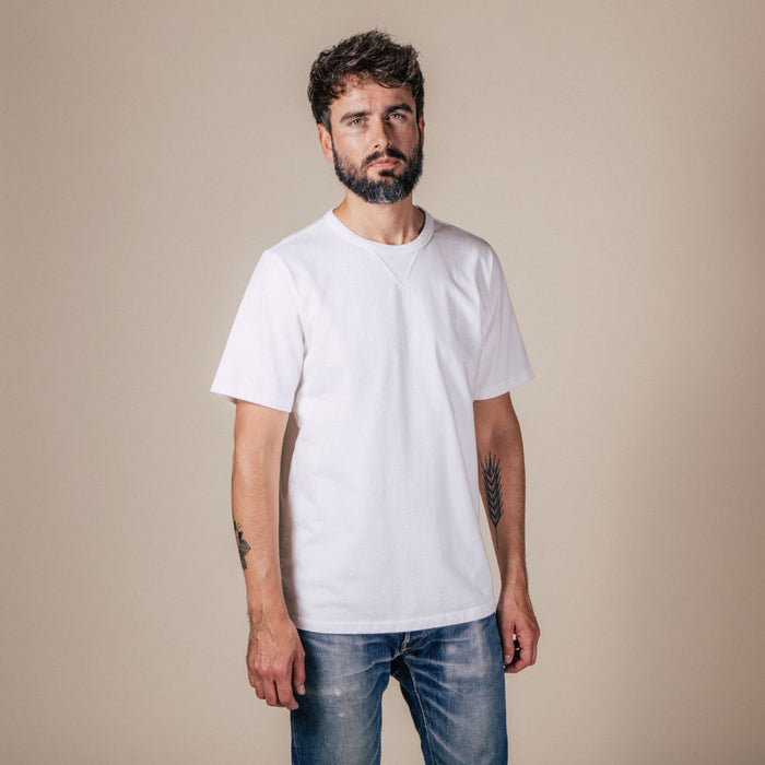 BT-06 GUSSET TEE off white extra heavy jersey