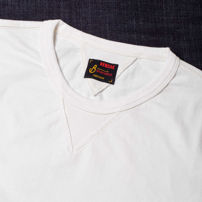 BT-06 GUSSET TEE off white extra heavy jersey