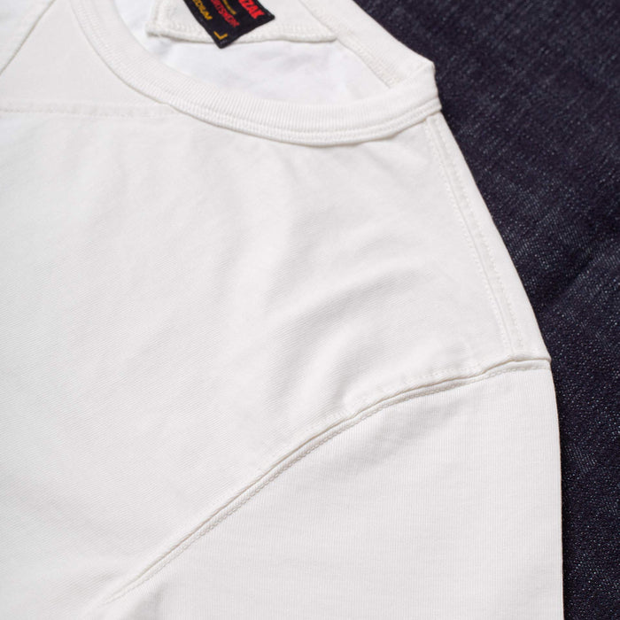 BT-06 GUSSET TEE off white extra heavy jersey