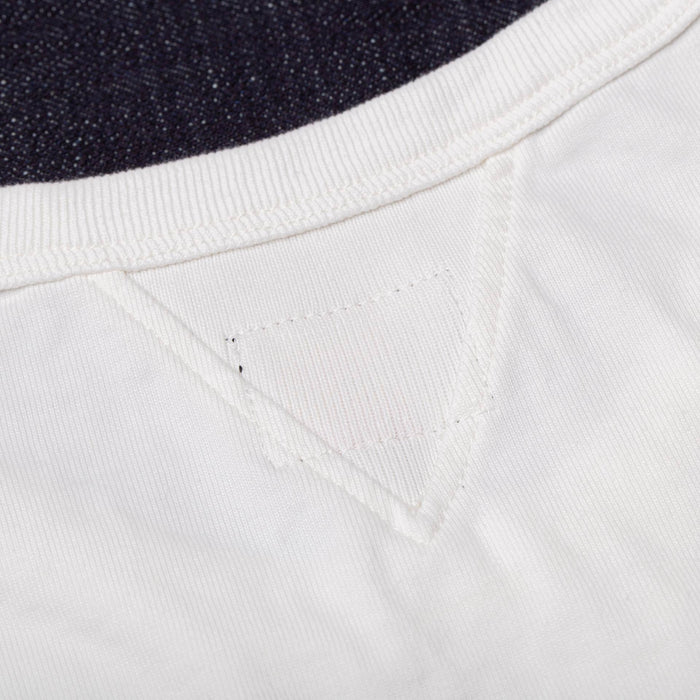 BT-06 GUSSET TEE off white extra heavy jersey