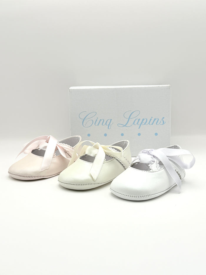 Crib Shoe Mary Jane Silk Ivory