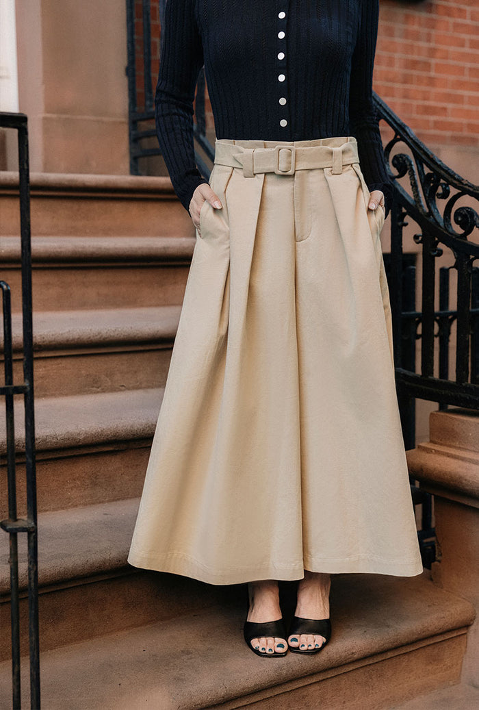 Petite Studio's Darby Wide-Leg Cotton Pants in Beige