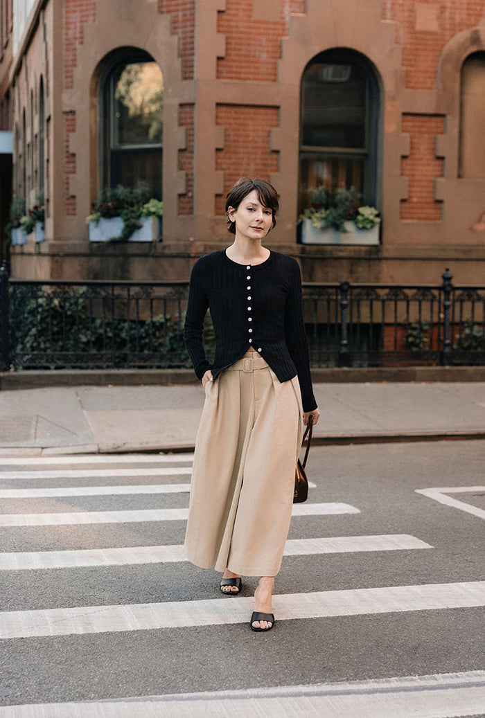 Petite Studio's Darby Wide-Leg Cotton Pants in Beige