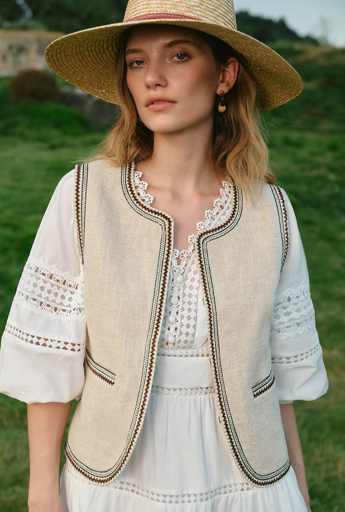 Petite Studio's Dexter Ramie Vest in Beige