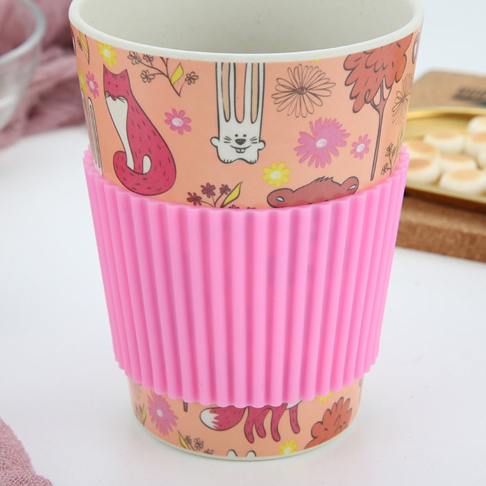 Disposable cups in coffee color
