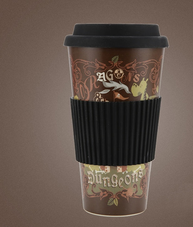 Disposable cups in khaki color