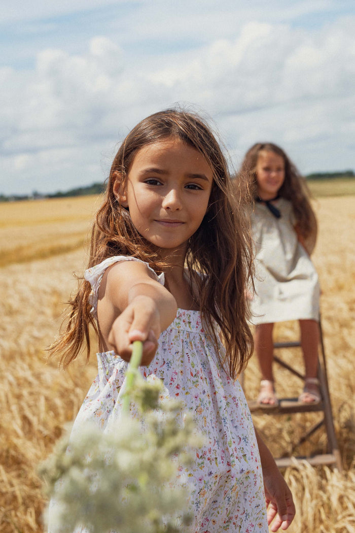 Dress Meadow