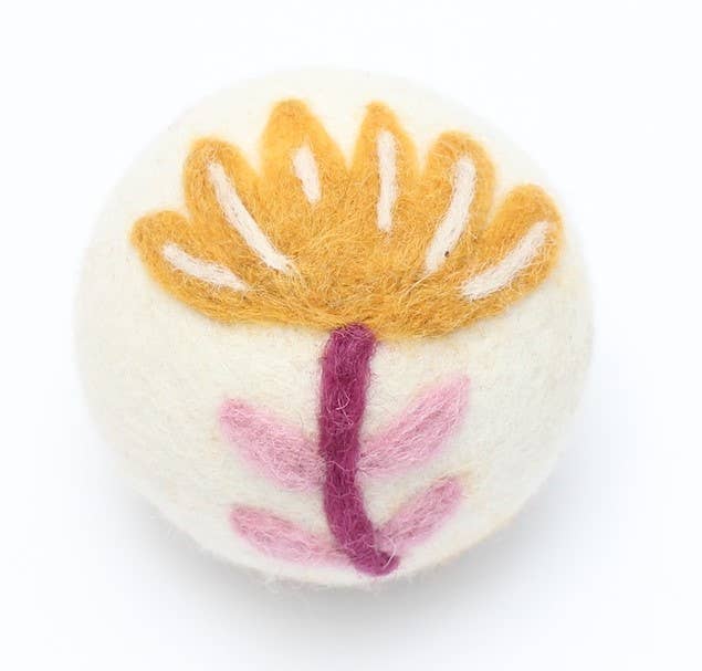 Eco Wool Dryer Ball: Daisy