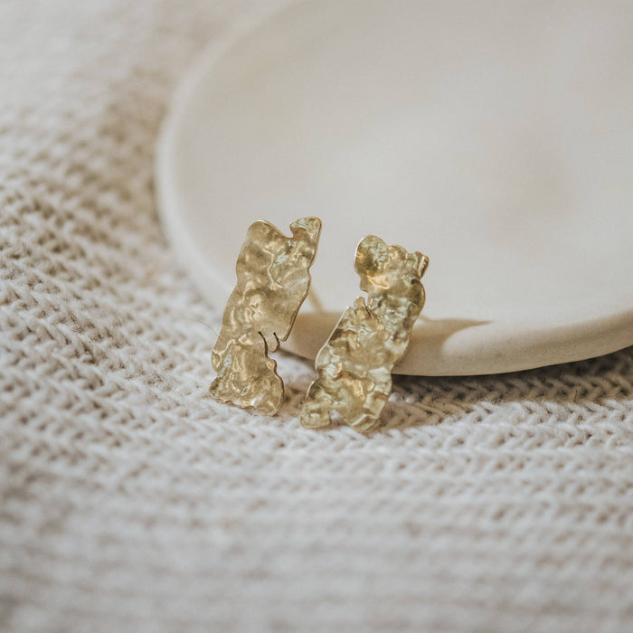 Ethereal Studs