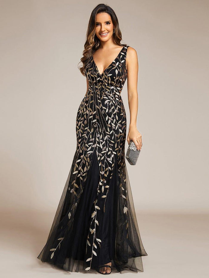 Leaf Sequin V-Neck Sleeveless Bridesmaid Dress with Tulle Hem #Color_Black & Gold