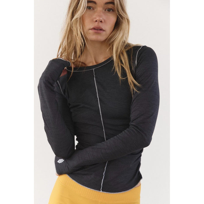 Women's Free People long sleeve T-shirt, Right on Run Layer, in XS, featuring a comfortable casual design with soft fabric.