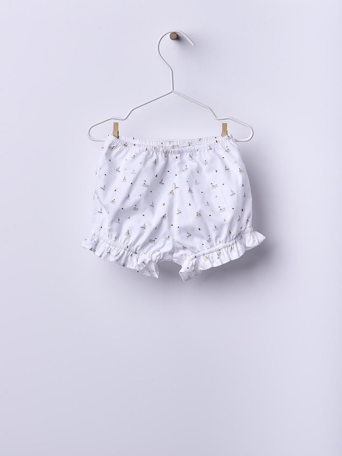 Girl Set Sailboat