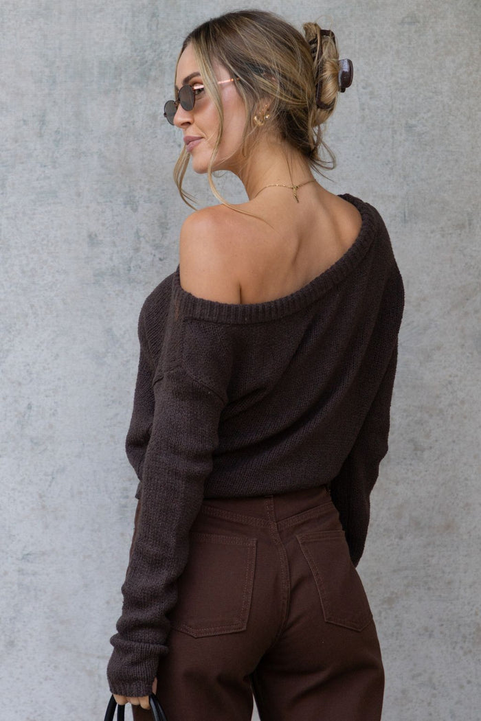 Jayla Off-The-Shoulder Long Sleeve Top - Chocolate