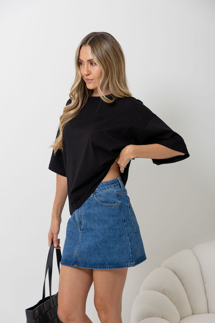 Koah Boxy-Fit Tee - Black