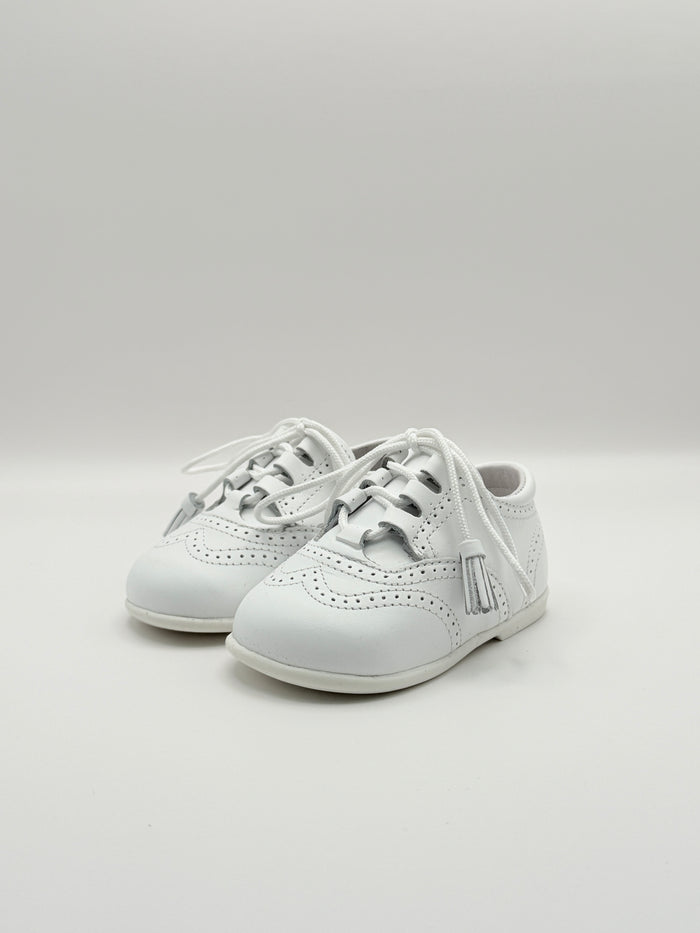 Lace-Up Shoes White