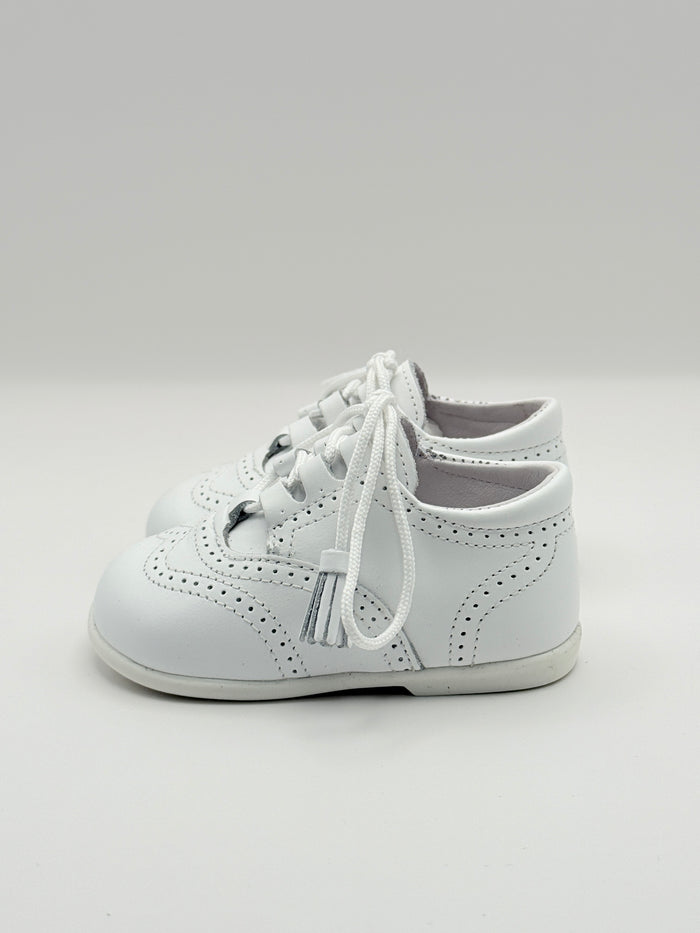 Lace-Up Shoes White