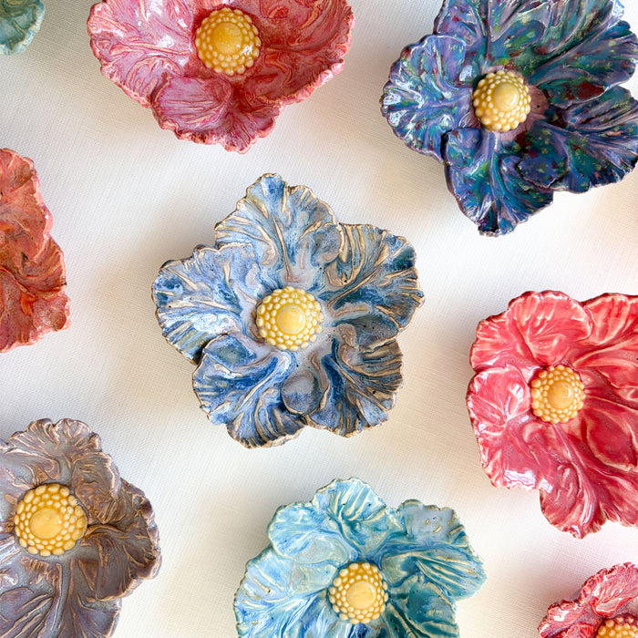 Large Flower Dish