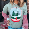 {LET IS SNOWGLOBE) Snow Globe Sage Crew Neck Tee