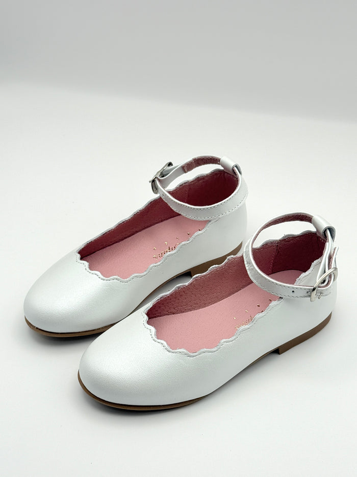 Mary Jane Paulina Pearl White
