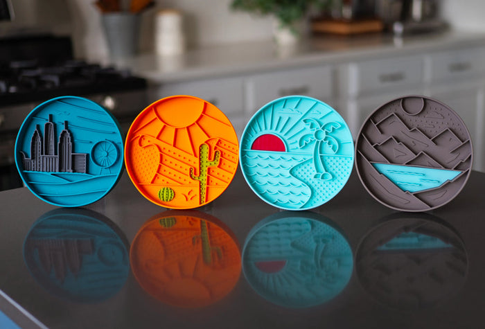 Messy Mutts Desert motif 8" Silicone Dog Lick Bowl Interactive Dog Bowl