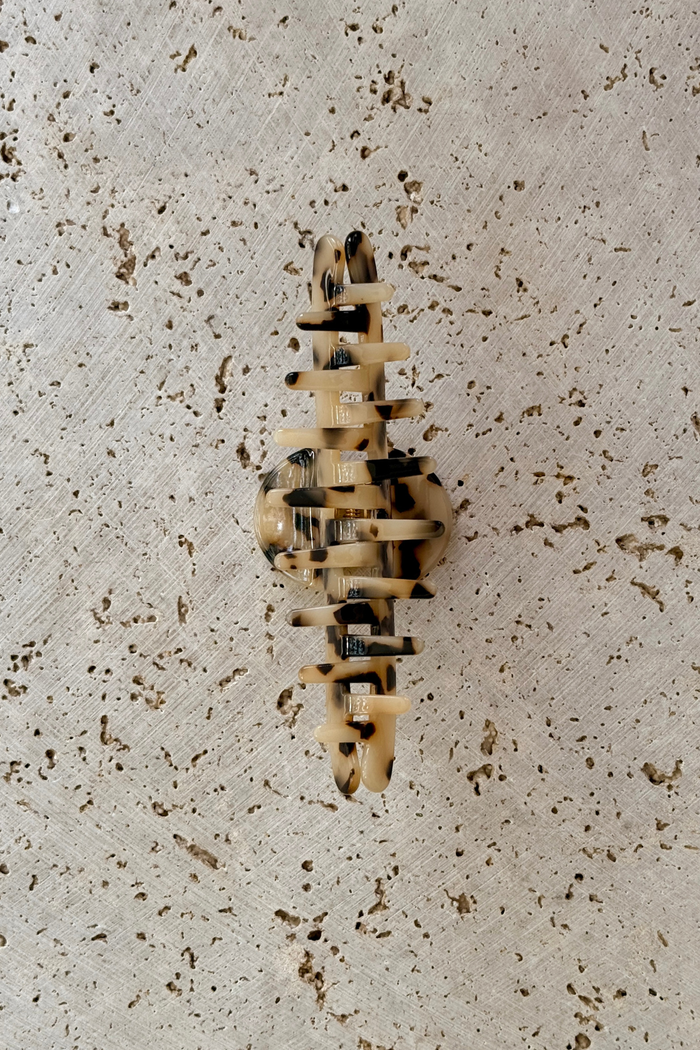 Milani Acetate Loop Hair Claw Clip - Light Tort - The Self Styler