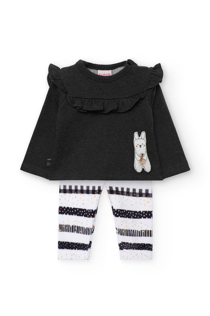 Outfit Dark Grey