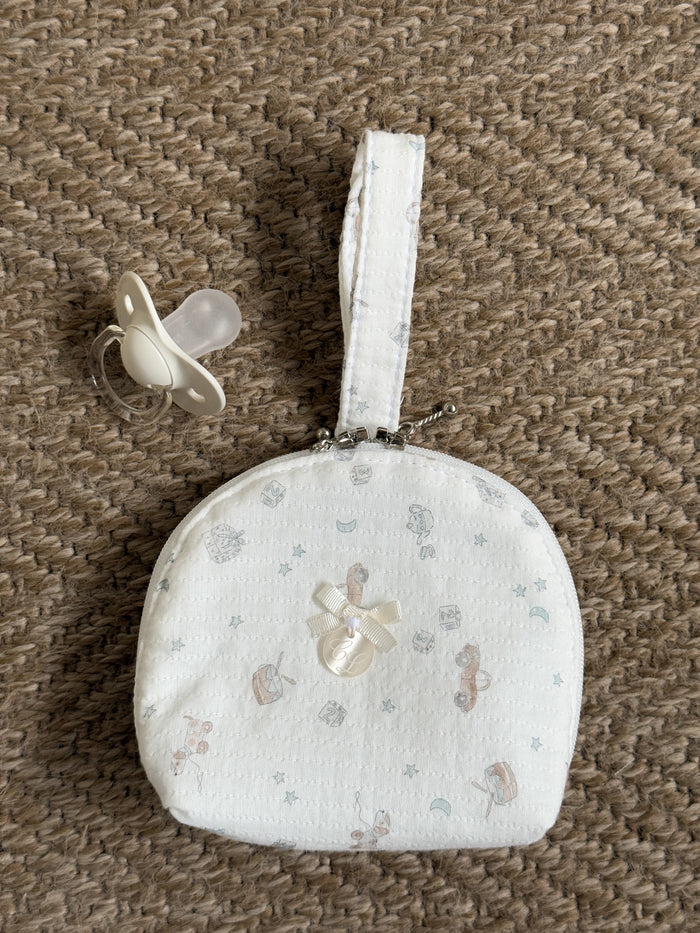 Pacifier Holder Lucca