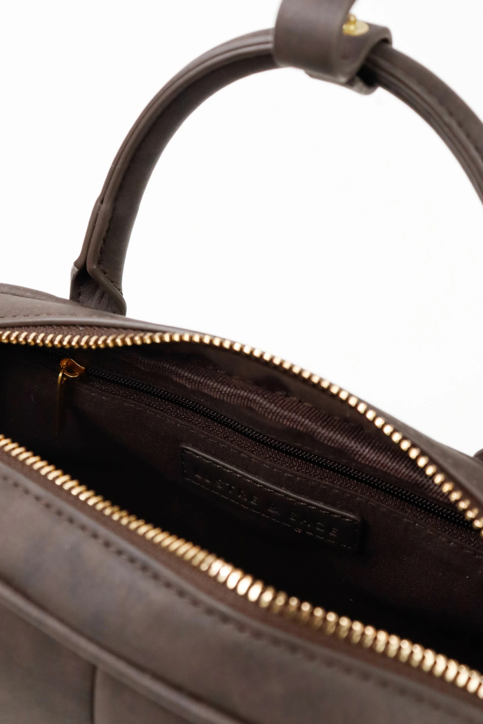 Piccola Crossbody Bag - Chocolate