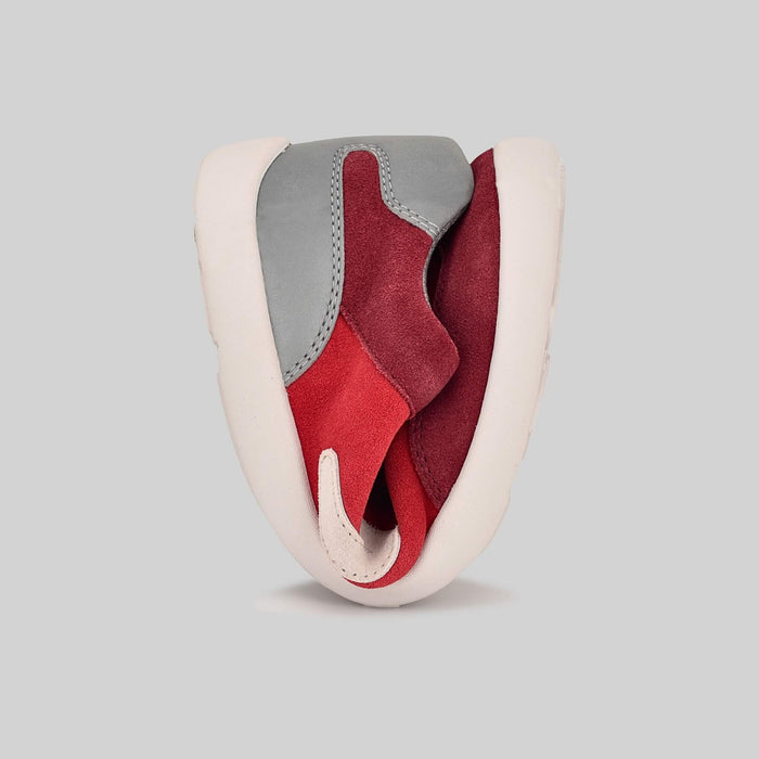 Kids Suede Trainer Red - Flexed