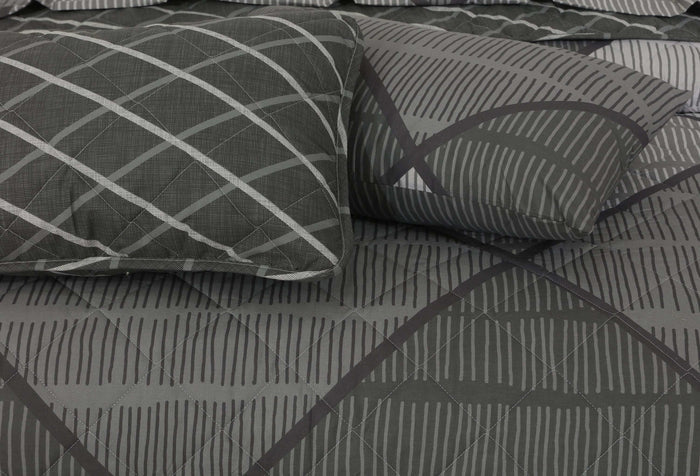 Quilted Comforter Set 6 Pcs Design 913 - Nishat Creative Store