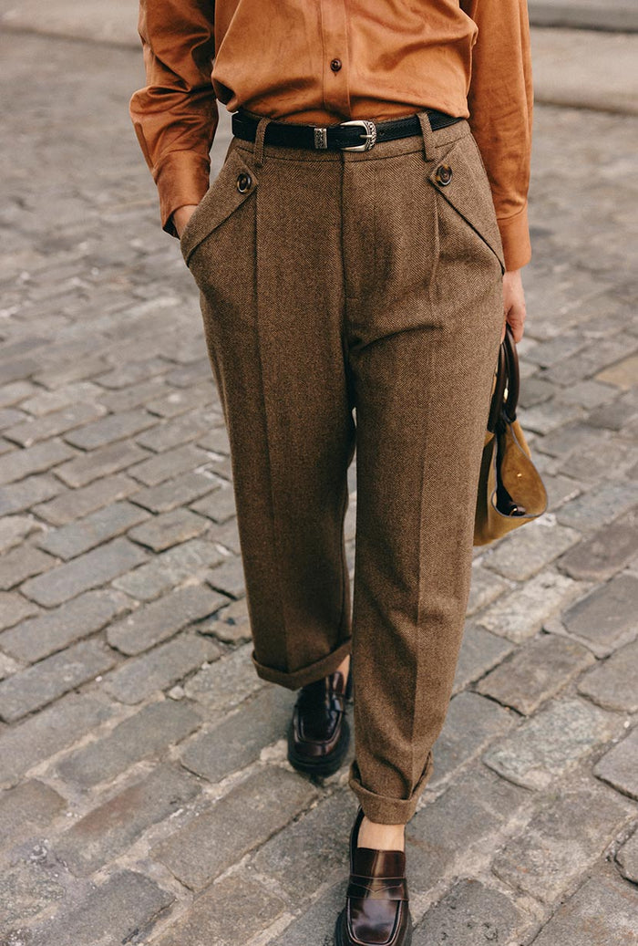 Petite Studio's Reign Wool Pants in Hazelnut