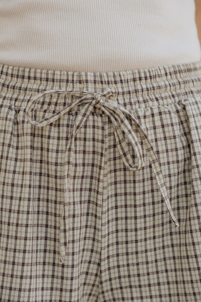 Remi Cotton Shorts - Beige Check with Cream Stripe