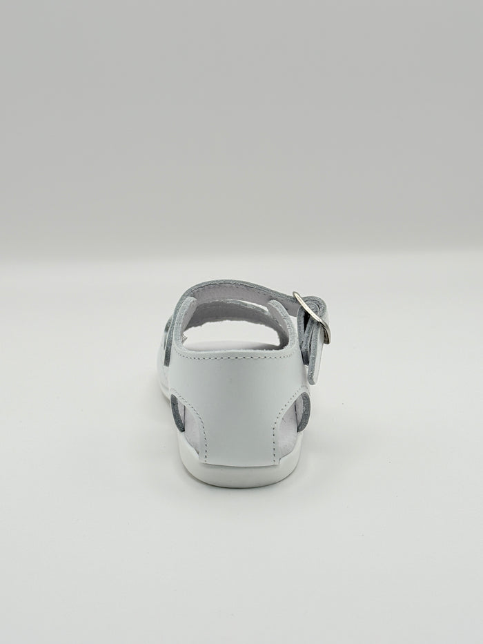 Sandal Scallop White