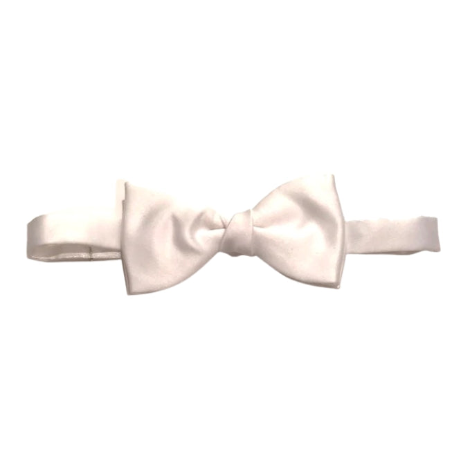 VAN BUCK WHITE SATIN READY TIED BOW TIE